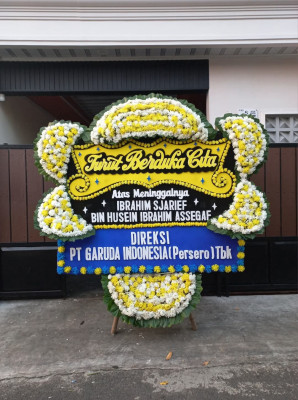 Papan Bunga Duka di Padang Tiakar